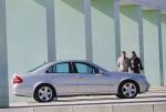 Mercedes-Benz E-Class 2002 года